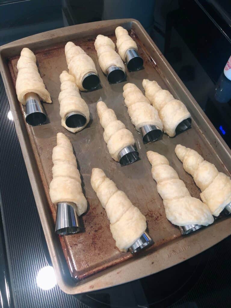 how to make cream horns at home