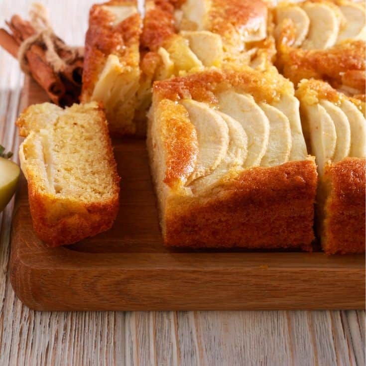 Dutch apple cake