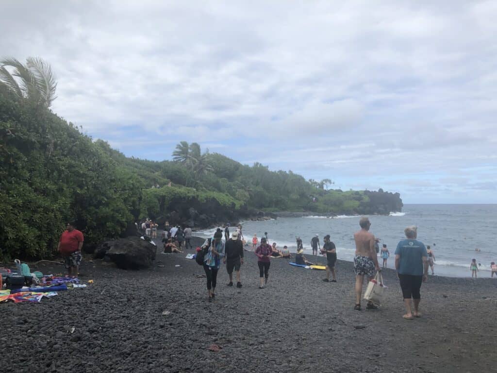 Waianapanapa State Park