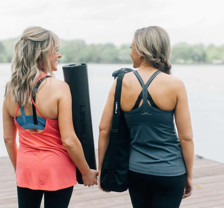 kim and kalee les mills yoga mat