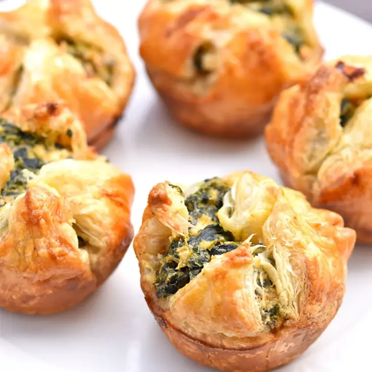 Image for Spinach and Cheese Puffs