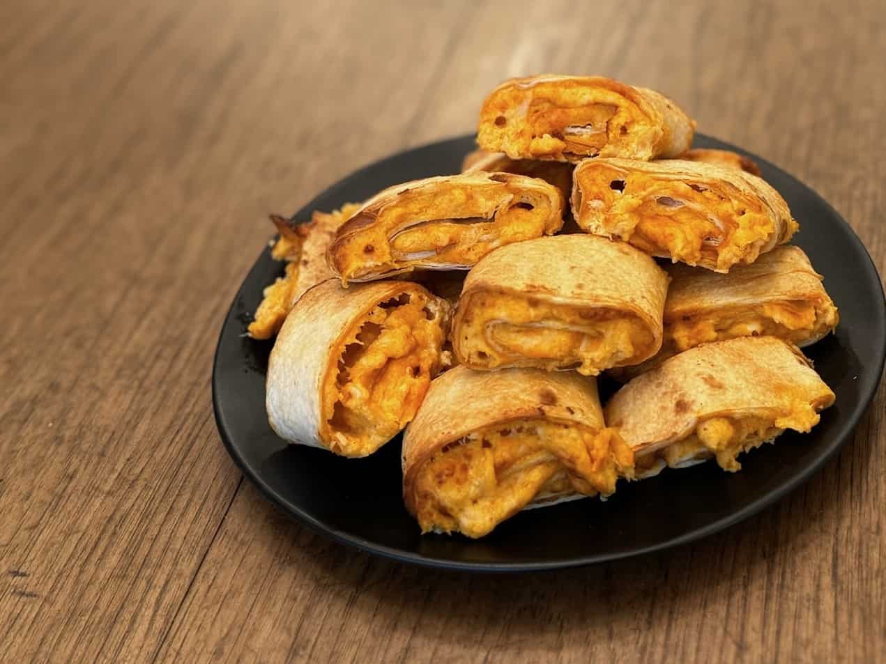 Air Fryer Buffalo Chicken Roll Ups on a Plate 