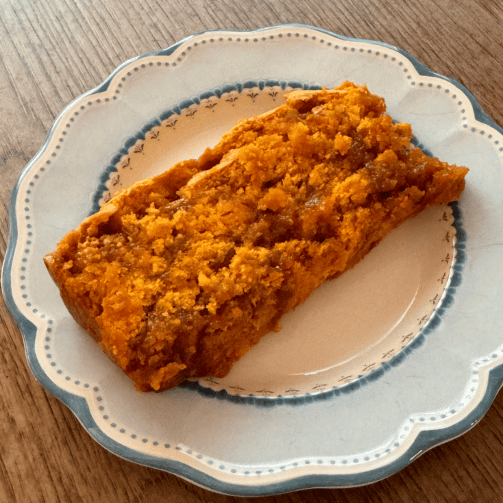 close up of pumpkin bread